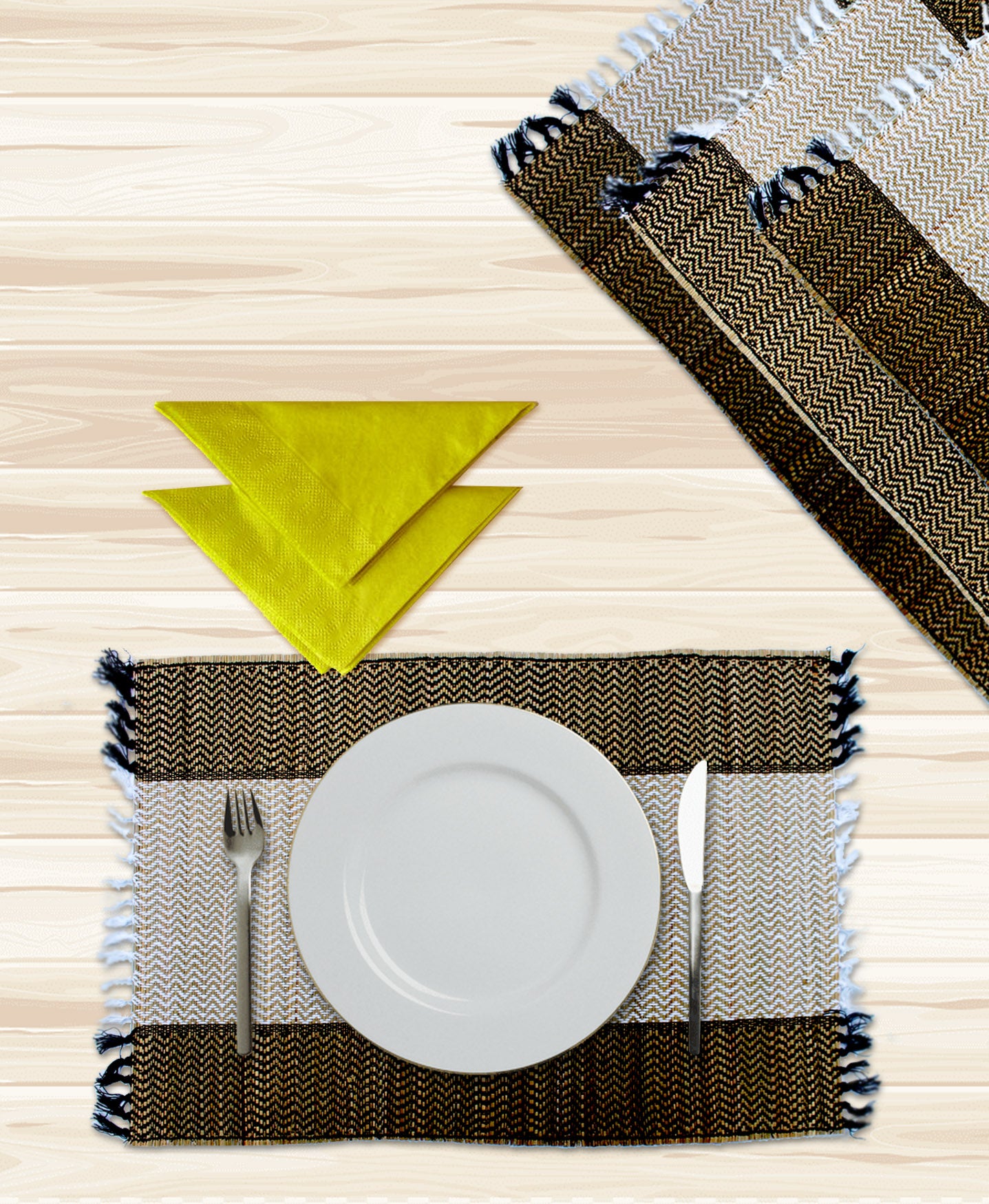 NATURAL HANDMADE WHITE AND BLACK STRIPE TABLE MAT & RUNNER MADE OF MADURKATHI / REED / RIVER GRASS