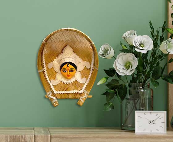 MAA DURGA SHOWPIECE WITH  SHOLA DECORATION - FIXED ON KULO/ BAMBOO TRAY (SMALL)